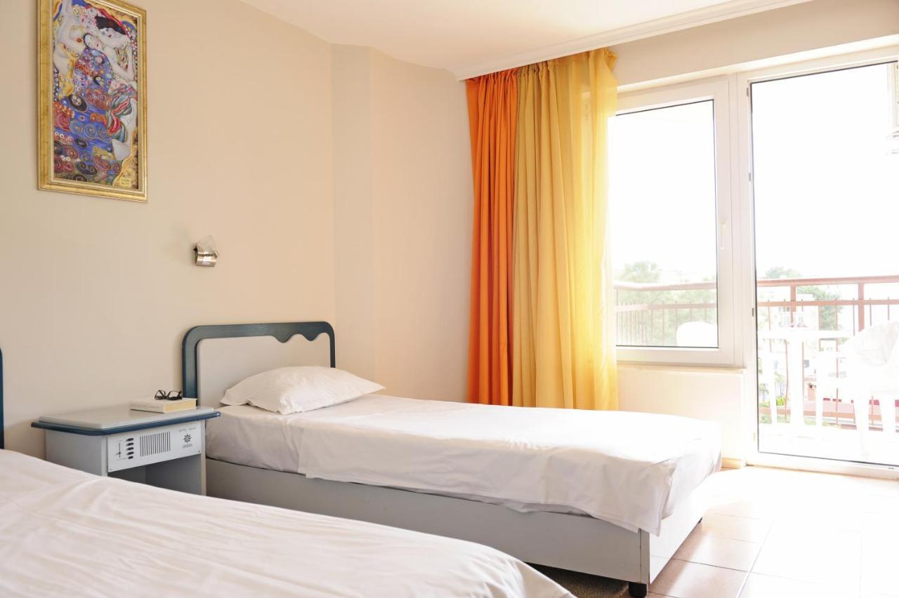 Hotel Iskar & Aquapark Sunny Beach Oda fotoğraf